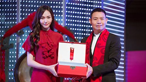 中国美正当红，俄罗斯专享会294VIPA股上市，引领新时代